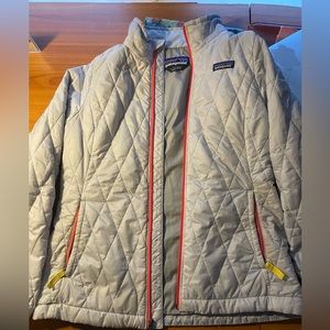 White kids Patagonia puffer jacket